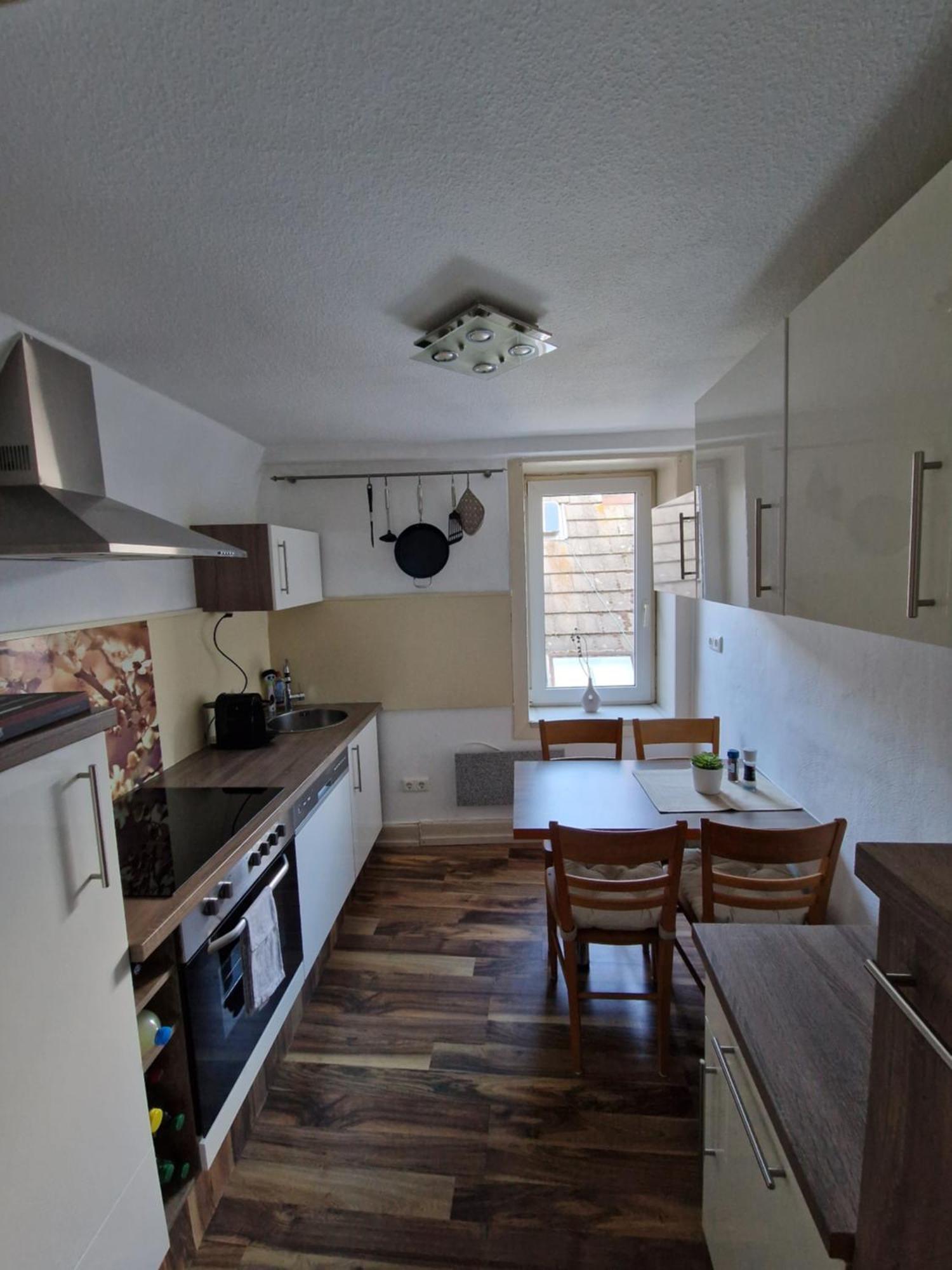 9ter Riese Dachgeschoss-fewo Apartment